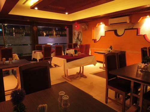 Hotel Vinayak & Restaurant Pamm