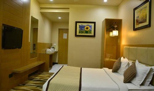 Hotel Surya Executive
