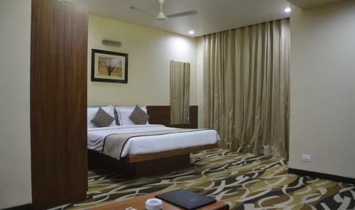 Hotel Surya Executive