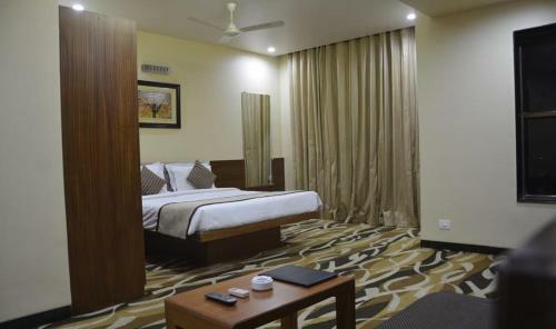 Hotel Surya Executive