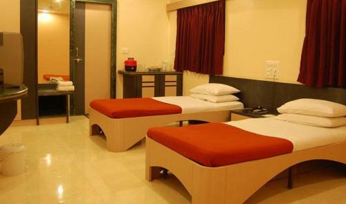 Hotel Surya Executive