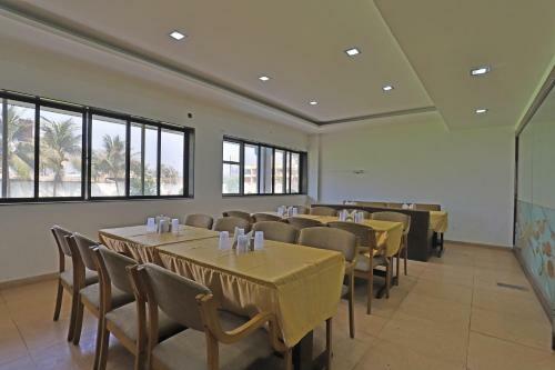 Utkarsh Hotel