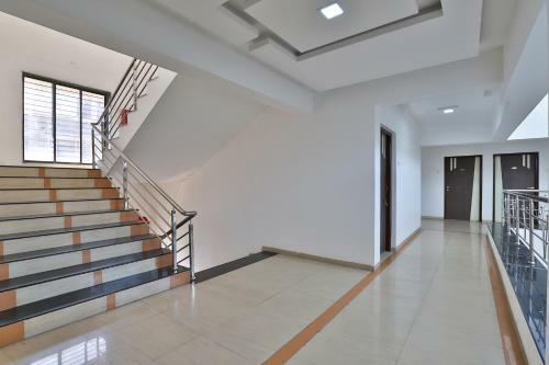 Utkarsh Hotel