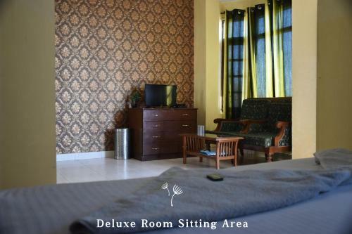 Hotel Cedar Snow View Resorts