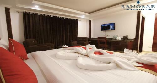 Hotel Sanobar The Grand White