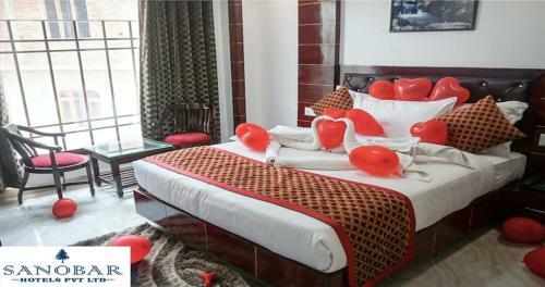 Hotel Sanobar The Grand White