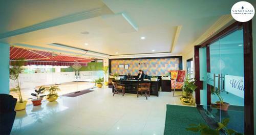 Hotel Sanobar The Grand White