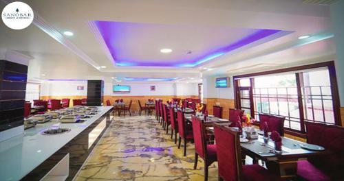 Hotel Sanobar The Grand White