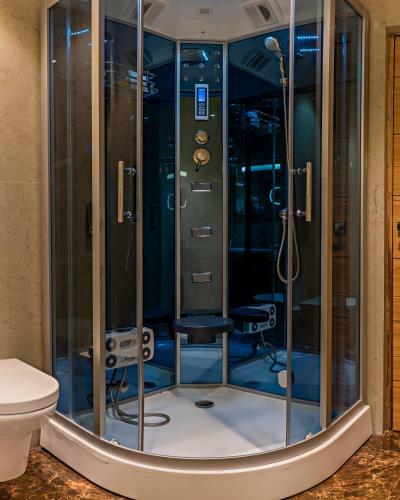 The Grand Welcome Hotel & Spa