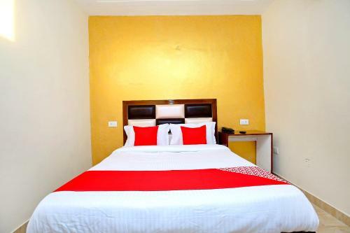 Hotel Oyo 40307 Mohali Blue