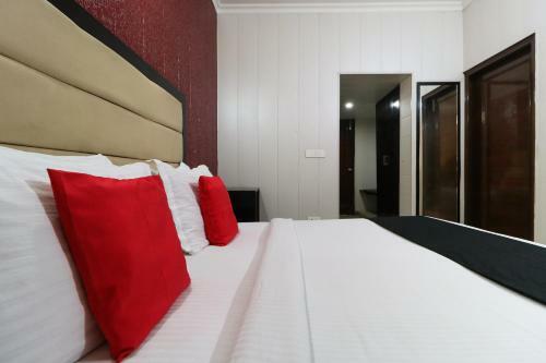 Hotel Capital O 1731 Ek Noor Residency