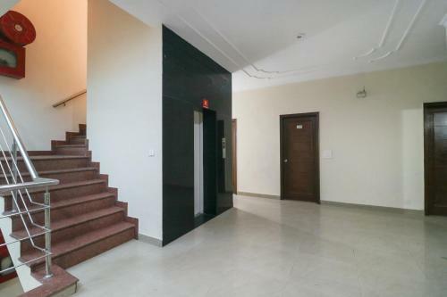 Hotel Capital O 1731 Ek Noor Residency