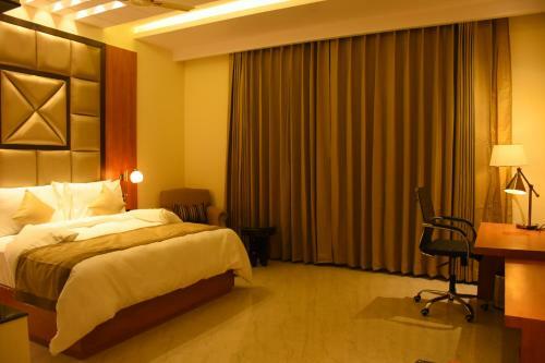 Mayur Hotel & Resort
