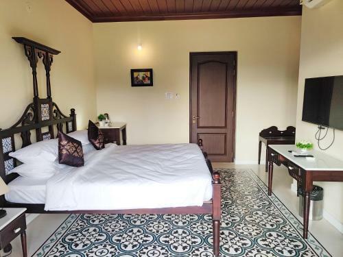 The Foothills - A Boutique Hotel
