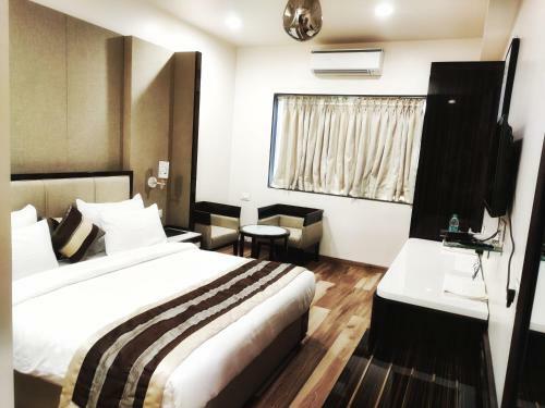 Hotel Grand Kaushalya