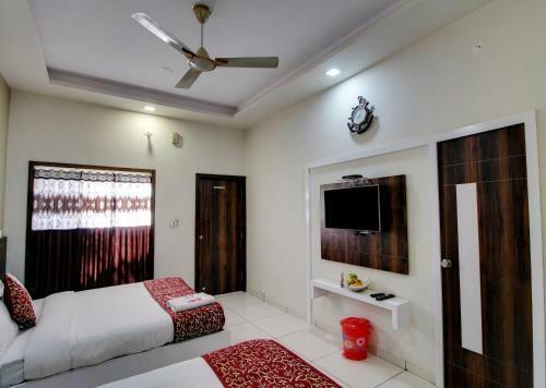 Hotel Bhalkeshwar Villa & Resort