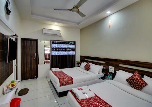 Hotel Bhalkeshwar Villa & Resort