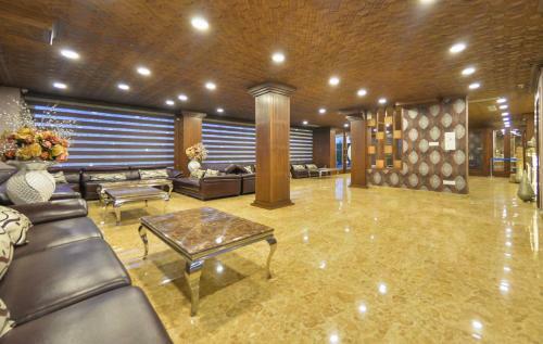 Hotel The Grand Kaisar