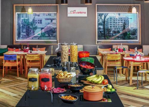 Hotel Ginger Surat City Centre