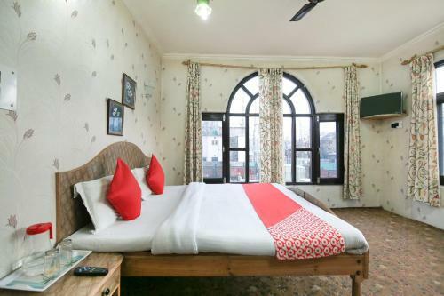 Hotel Oyo 69153 Palas Inn & Suites