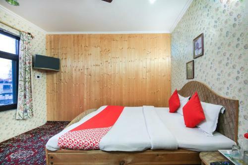 Hotel Oyo 69153 Palas Inn & Suites