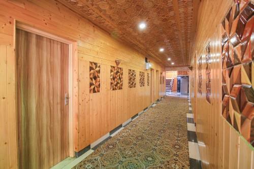 Hotel Oyo 69153 Palas Inn & Suites