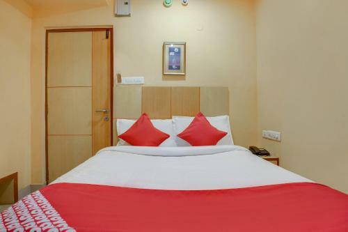 Hotel Oyo 48723 Shanthaa Residency Lodge