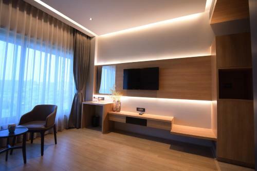 Hotel Baghban Kratos Club