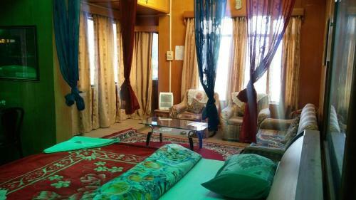 Hotel Vamoose Dolma