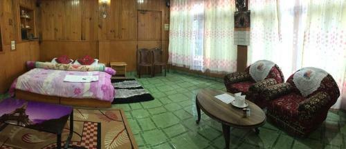 Hotel Vamoose Dolma