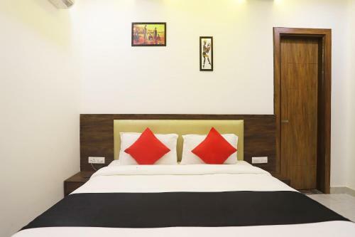 Hotel Capital O 45811 The Shriansh Agra