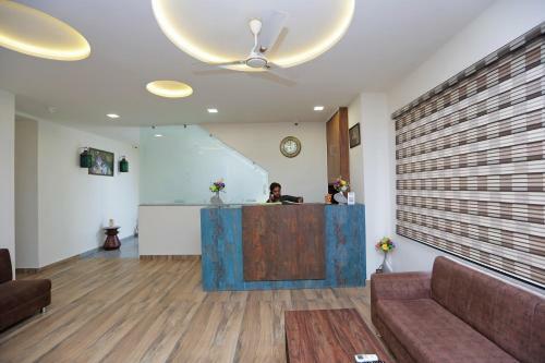 Hotel Capital O 45811 The Shriansh Agra