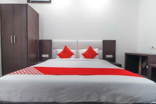 Hotel Capital O 62878 Comfort Enn