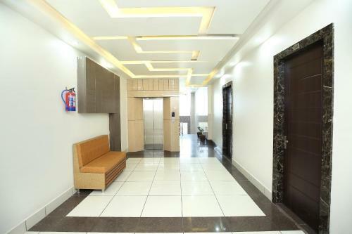 Oyo 35464 Hotel Ls