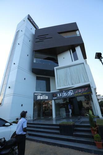 Hotel Aalia Residency