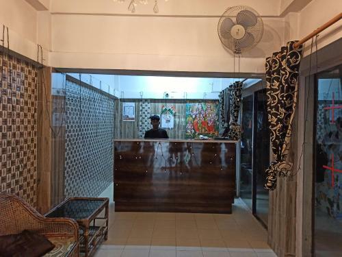 Hotel Tlb Palace