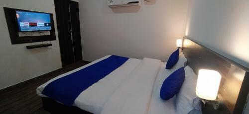 Hotel Divine City And Resort