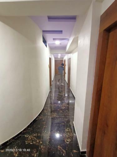 Hotel Riviera Residency