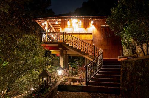 Hotel Kalpavanam Heritage Resort