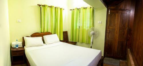Hotel Kalpavanam Heritage Resort
