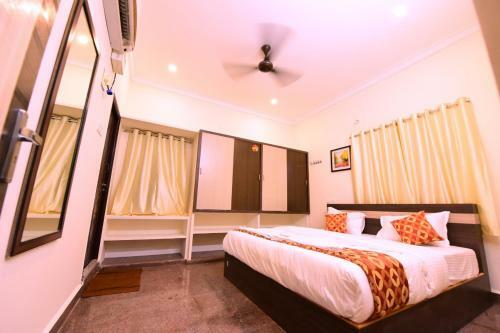 Sree Service Apartments