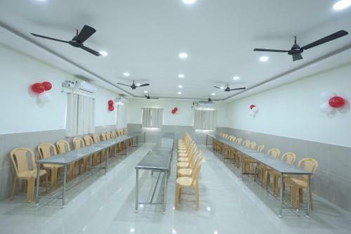 Hotel Lgp Residency