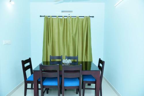 Apartamento Athrakkattu Enclave