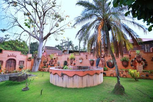 Hotel Clay House