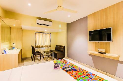 Fabhotel Vashi Navi Mumbai