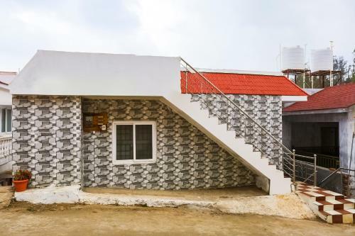 Hotel Oyo 71761 Ms Residency