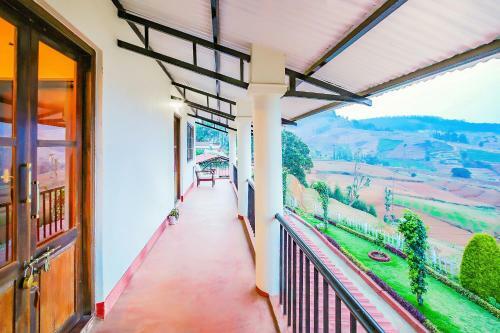 Hostal Oyo Home 30447 Valley View Studio Adasholai
