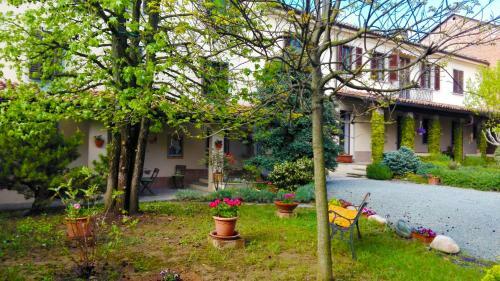 Bed & Breakfast San Rocco Di Isola D'asti
