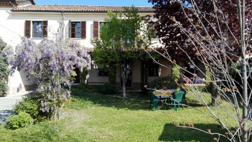 Bed & Breakfast San Rocco Di Isola D'asti