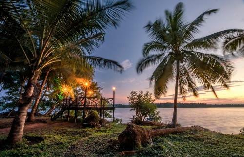 Villa Saffronstays Suvarna Sangam